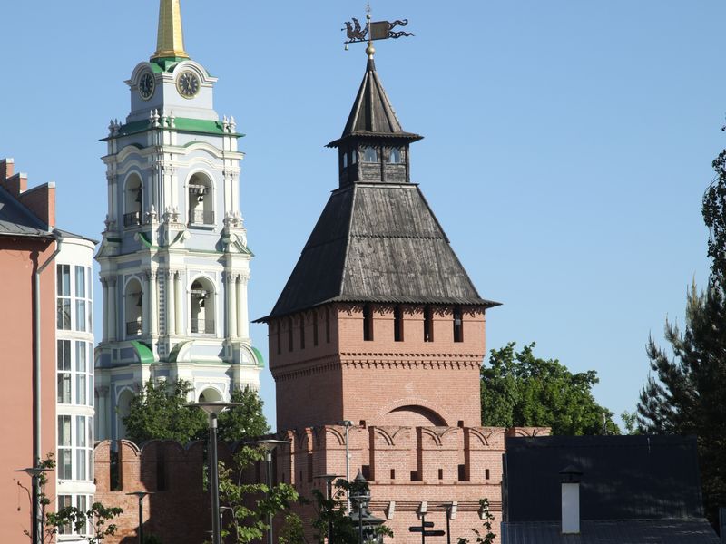 Индивидуальная экскурсия по Тульскому кремлю и набережной - индивидуальная экскурсия в Туле пешком длительностью 1.5 часа с количеством участников до 5 человек цена экскурсии 6100₽