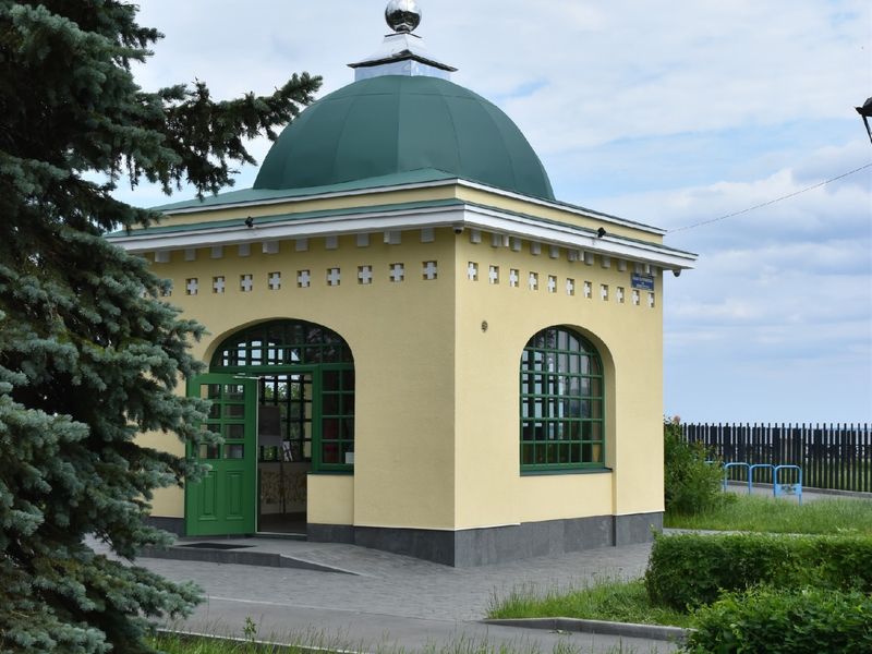 Индивидуальная пешая экскурсия по Петрозаводску - индивидуальная экскурсия в Петрозаводске пешком длительностью 2.5 часа с количеством участников до 4 человек цена экскурсии 6800₽