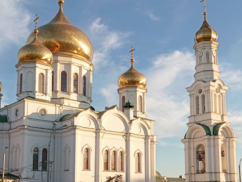 Южный город: пешая обзорная экскурсия по Ростову-на-Дону - индивидуальная экскурсия в Ростове-на-Дону пешком длительностью 2 часа с количеством участников до 10 человек со скидкой 10% цена экскурсии 10800₽