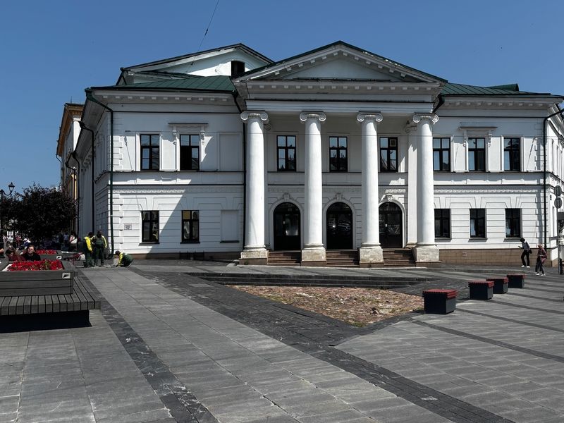 Пешая экскурсия по историческому центру Нижнего Новгорода - индивидуальная экскурсия в Нижнем Новгороде пешком длительностью 3 часа с количеством участников до 15 человек цена экскурсии 7500₽
