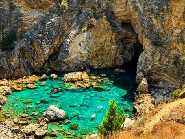 Экскурсия в бухту Делик Дениз, на пляж Кору и замок Ала — фото 3