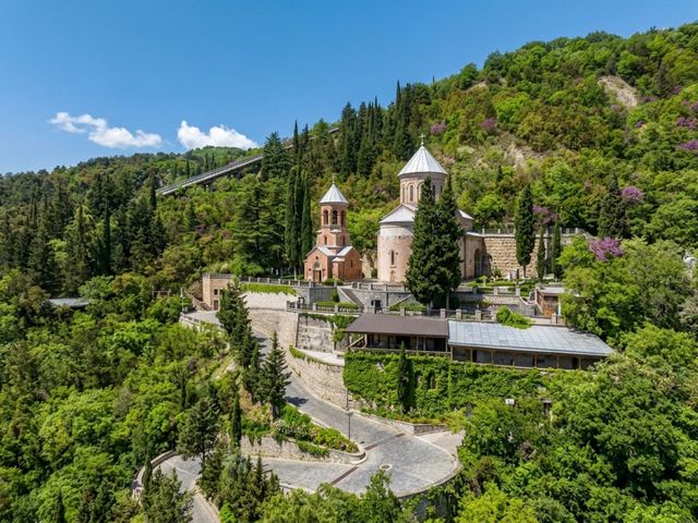 Индивидуальная автомобильная экскурсия по Тбилиси за один день — фото 2