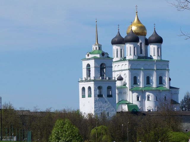 Автобусно-пешая экскурсия "Очарование провинциального Пскова" — фото 2
