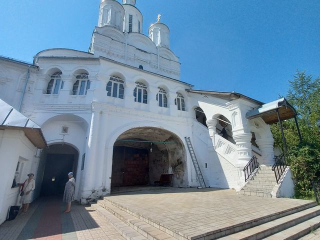 Экскурсия в Макарьевский монастырь на Волге из Нижнего Новгорода — фото 3