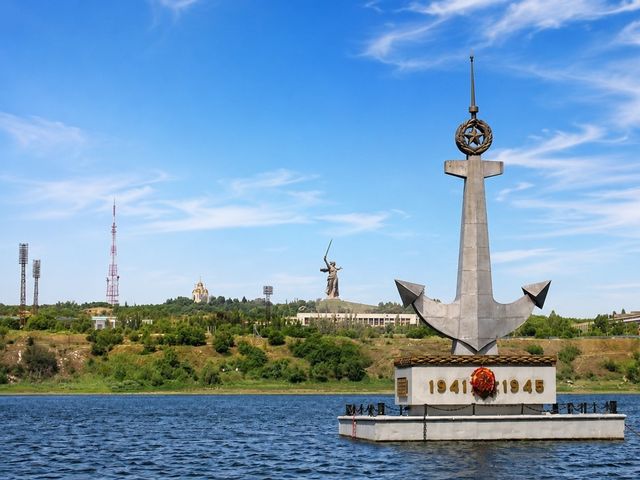 Индивидуальная прогулка по Волге на хаусботе или катере — фото 3