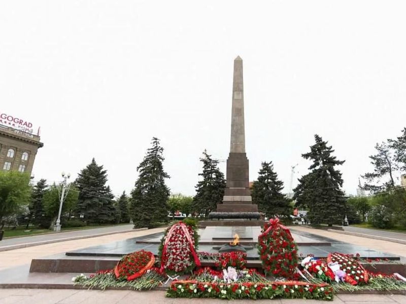Площадь Павших Борцов