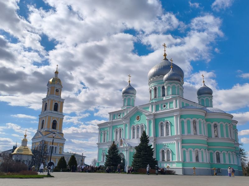 Индивидуальная экскурсия в Дивеево из Нижнего Новгорода - индивидуальная экскурсия в Нижнем Новгороде на машине гида длительностью 10 часов с количеством участников до 4 человек цена экскурсии 25350₽