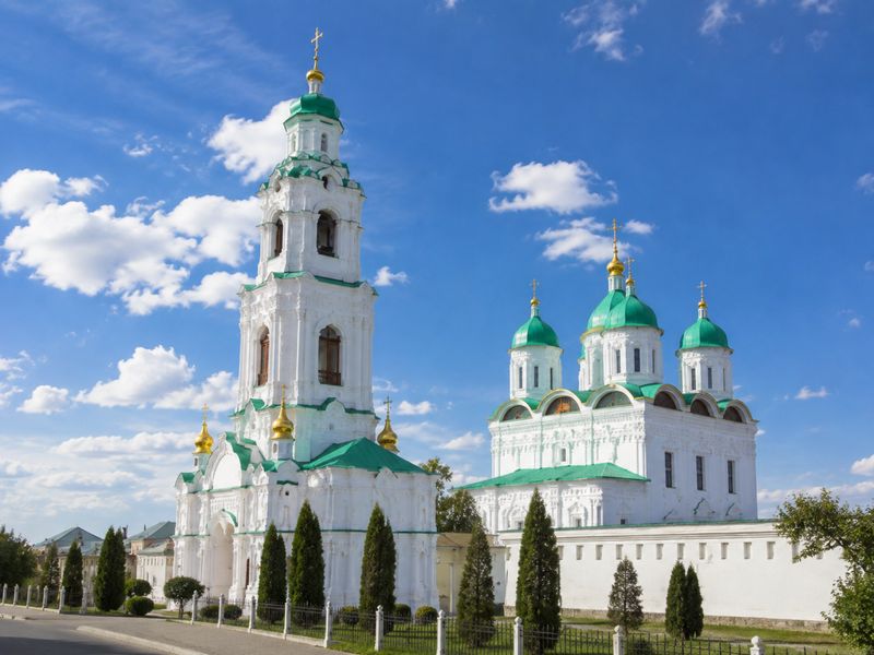 На авто по историческим местам Астрахани - индивидуальная экскурсия в Астрахани на машине гостей длительностью 3 часа с количеством участников до 3 человек цена экскурсии 18000₽
