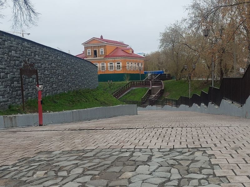 Экскурсия по Масловскому взвозу: новая жизнь старой пристани - групповая экскурсия в Тюмени пешком длительностью 2 часа с количеством участников до 6 человек цена экскурсии 1200₽