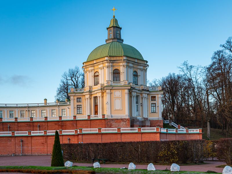 Большой Меншиковский дворец