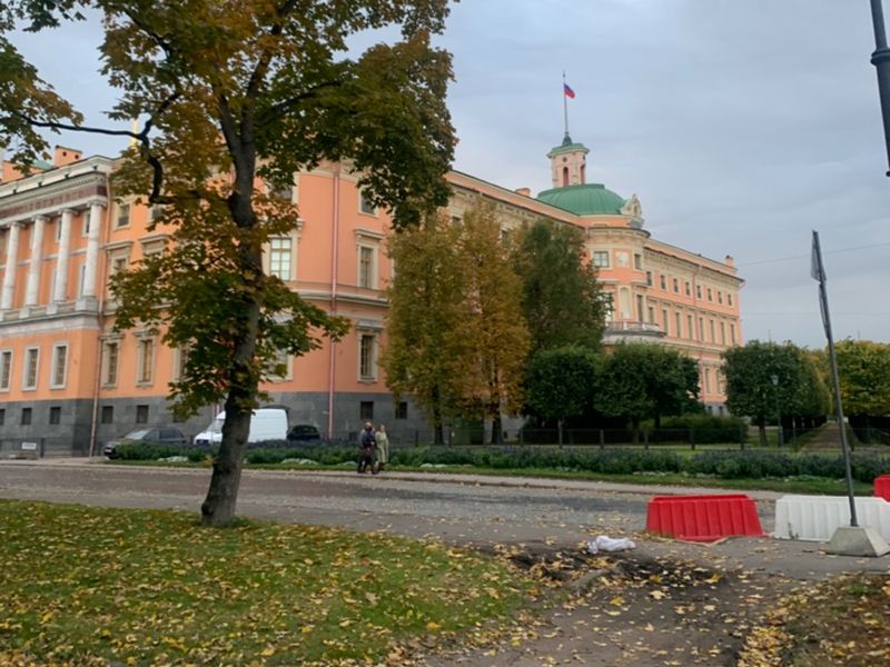 В Спб