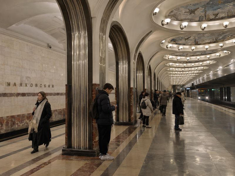 Изображение создано ИИ. Станция метро Маяковская