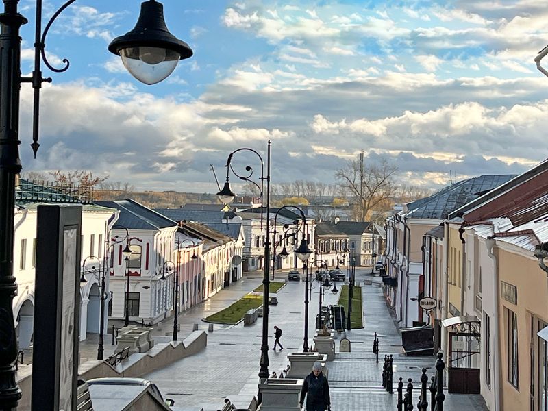 Индивидуальная обзорная экскурсия в Арзамас из Нижнего Новгорода - индивидуальная экскурсия в Нижнем Новгороде на машине гида длительностью 8 часов с количеством участников до 3 человек цена экскурсии 18000₽