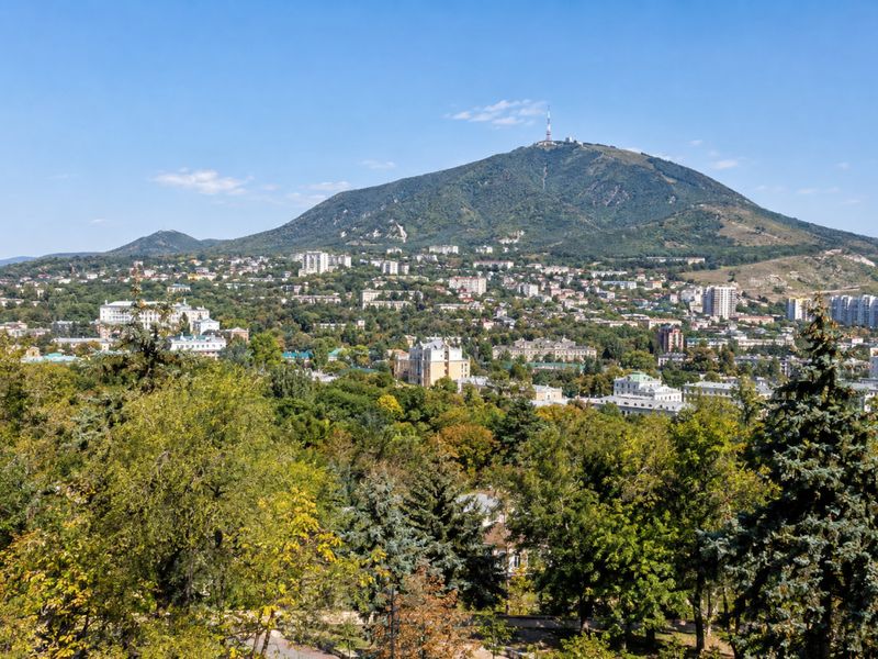 Изображение создано ИИ. Панорама Машука