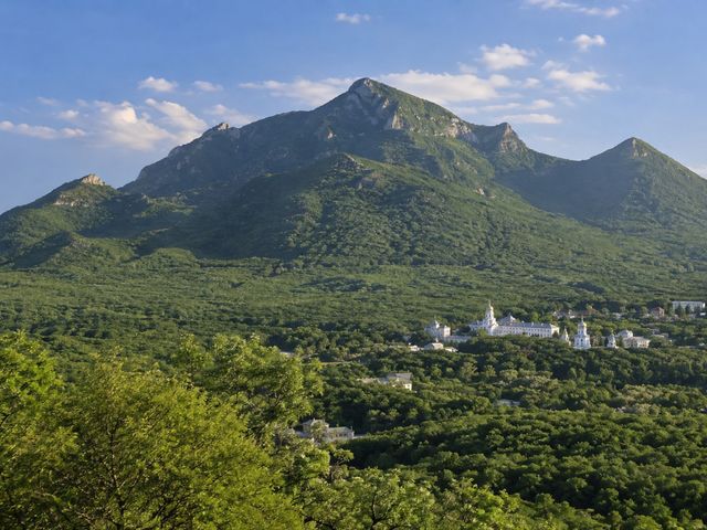 Групповая экскурсия из Кисловодска по монастырям КавМинВод — фото 3