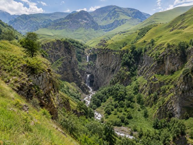 Групповая экскурсия из Кисловодска на Медовые водопады — фото 2