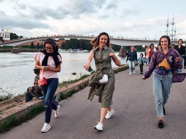 Иммерсивный спектакль-прогулка по городу "Слушай Новгород" — фото 2