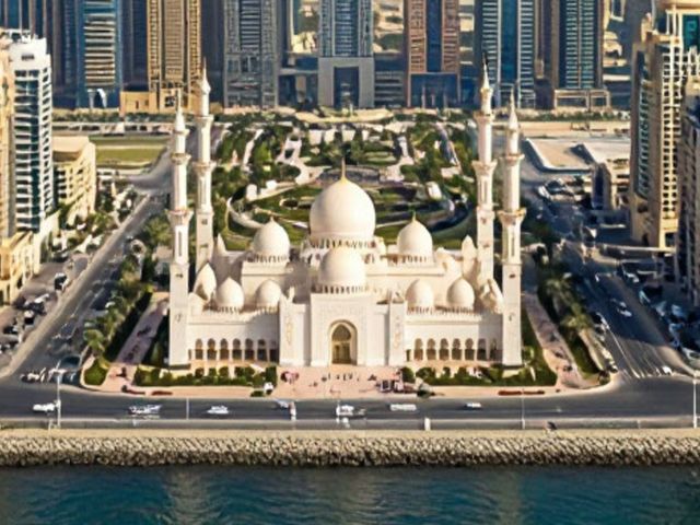 Обзорная экскурсия из Дубая в парк Феррари и Белую мечеть — фото 2