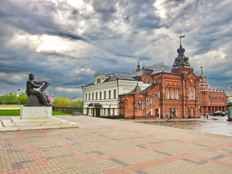 Обзорная экскурсия в Муромцево и золотая классика Владимира - индивидуальная экскурсия во Владимире на машине гостей длительностью 4.5 часа с количеством участников до 5 человек цена экскурсии 7300₽