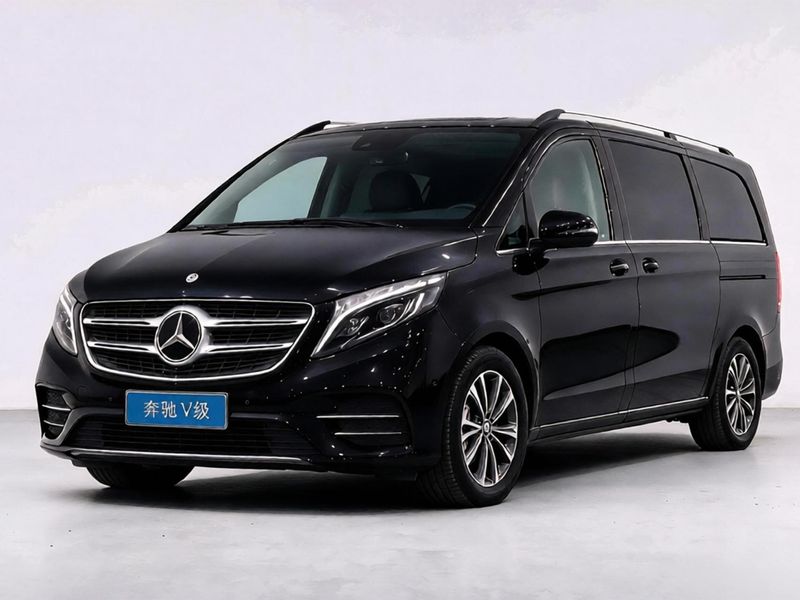 Трансфер на минивэне: аэропорт Шоуду — отели Пекина в 1 сторону - индивидуальная экскурсия в Пекине на машине гида длительностью 2 часа с количеством участников до 5 человек цена экскурсии 103$