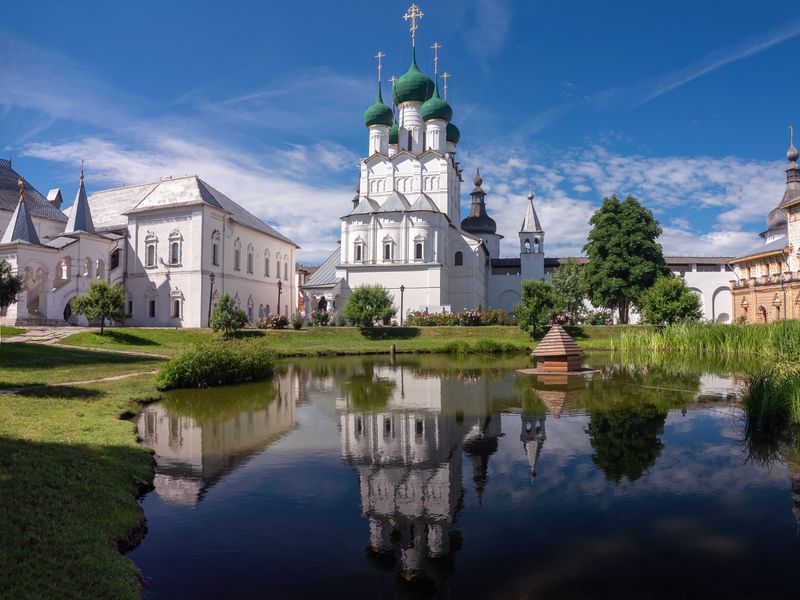 Индивидуальная экскурсия в Ростове Великом: Кремль + Старый город - индивидуальная экскурсия в Ростове Великом пешком длительностью 2 часа с количеством участников до 5 человек цена экскурсии 10500₽