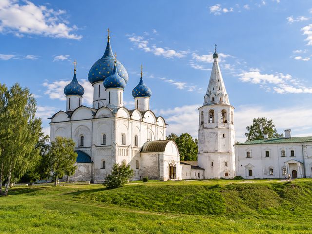 Изображение создано ИИ. Рождественский собор